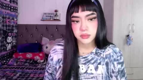 Mila online show from April 12, 6:17 am