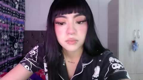 Mila online show from April 28, 6:50 am