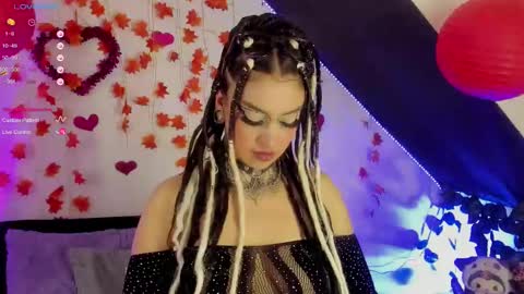 Cata green model independient online show from February 19, 12:25 am