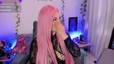 Cata green model independient online show from September 27, 8:50 pm