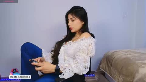 Catalina online show from January 5, 8:45 pm