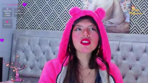 Snapshot of catalina_herrera2 chatting on October 12, 4:43 pm CATLINA HERRERA online show from October 12, 4:43 pm