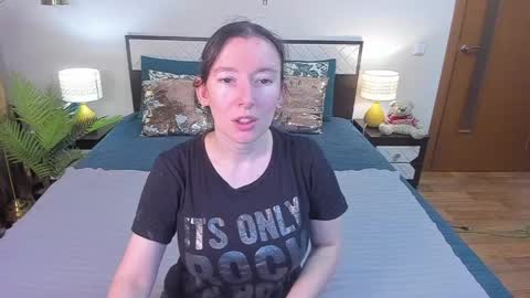 Catrin online show from April 2, 5:59 am