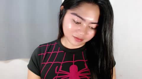 cathy_ho online show from February 7, 4:32 pm