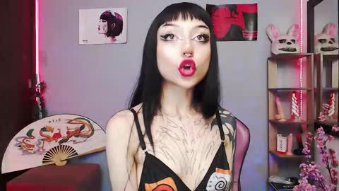 Cati help me reach my goal of 100 thumbs up again 3 online show from November 21, 2:31 am