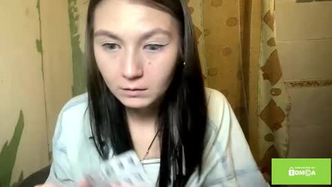 Lola online show from November 15, 9:27 pm