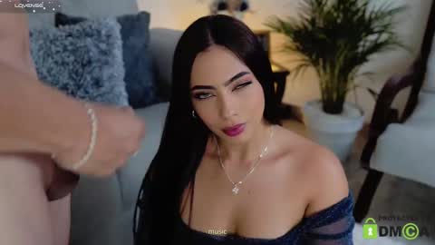 IG soycatrinaoficial online show from March 3, 7:07 pm