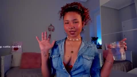 Snapshot of cattaleya_russ chatting on March 4, 4:09 pm catta 3 online show from March 4, 4:09 pm