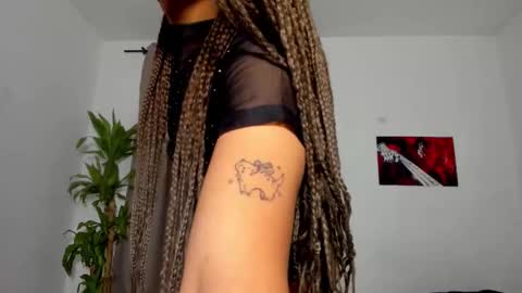 Catty online show from February 2, 9:55 pm