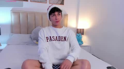 Cayden online show from November 5, 4:25 am