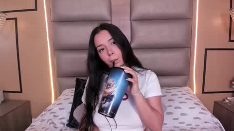 caylincollins online show from November 28, 3:47 am