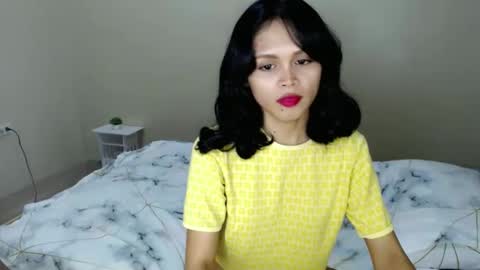 Snapshot of cb_excitment_studios chatting on October 1, 1:54 pm Selena online show from October 1, 1:54 pm