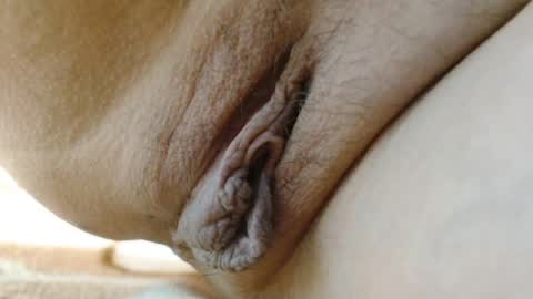 ANNYANNY online show from April 5, 6:05 pm