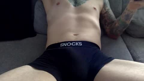 cc_couplexxx online show from November 18, 7:44 am