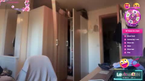 Snapshot of ceedm91 chatting on September 23, 8:52 am ceedm91 online show from September 23, 8:52 am