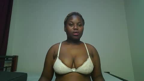 ceepretty25 online show from December 22, 10:27 pm