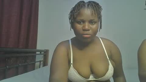 ceepretty25 online show from January 15, 10:35 am