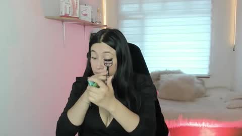 Snapshot of celeste_bonnet1 chatting on October 1, 7:24 pm celeste_bonnet1 online show from October 1, 7:24 pm