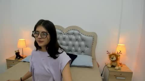 Celeste Calderon online show from December 19, 11:38 am