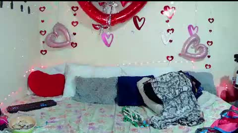 celeste_hotres online show from July 9, 12:03 am