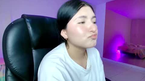 celesteeeuph online show from February 14, 12:35 am