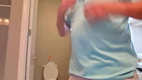 centerfielder online show from April 18, 12:45 am