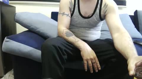 Snapshot of cezar46 chatting on October 22, 1:09 am cezar online show from October 22, 1:09 am