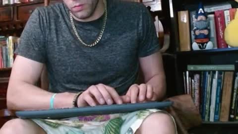 cguffey2284 online show from February 17, 7:26 am