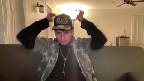 Kpapi online show from March 11, 3:25 am