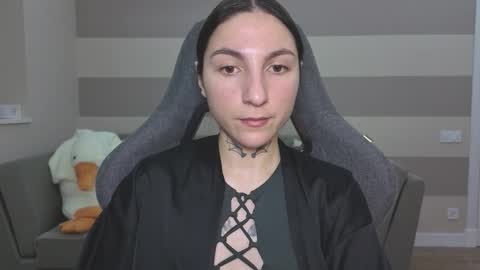 Kate online show from November 6, 9:23 am