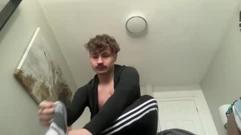 ChadTitan online show from April 11, 3:49 pm