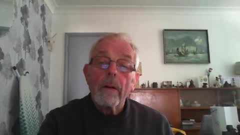 Champers online show from April 22, 2:13 pm