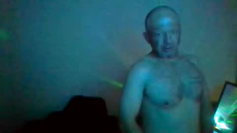 Snapshot of chance874718 chatting on October 9, 7:03 am chance874718 online show from October 9, 7:03 am