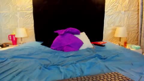 chanellejohnson_ online show from February 26, 11:52 pm