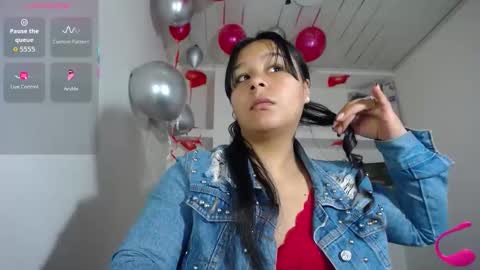 charis 2 online show from November 21, 12:58 pm