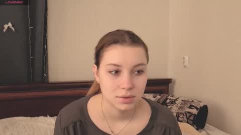 Ariel online show from March 27, 9:10 am