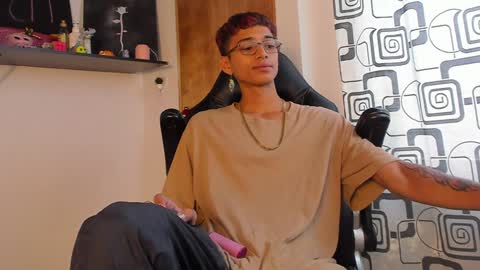 Charles Russo online show from December 28, 8:15 pm