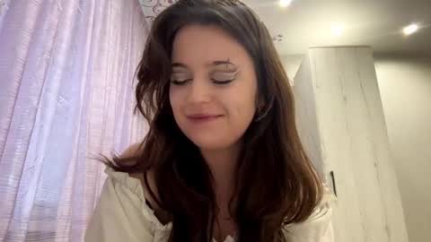 Freya online show from January 7, 6:29 am