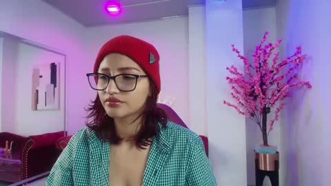 Charlie online show from December 31, 11:42 am