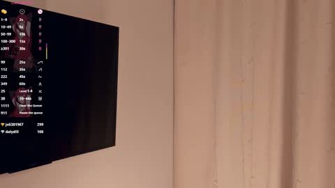 Yumi online show from March 14, 9:19 pm