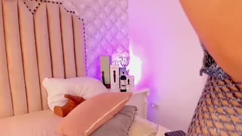   Charlotte  online show from January 29, 10:53 pm