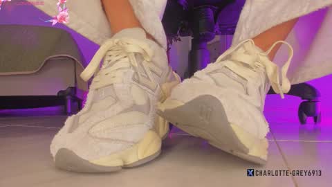 charlotte  grey online show from March 4, 8:28 pm