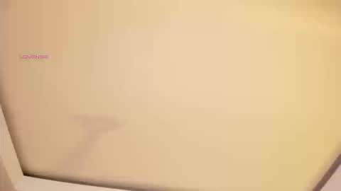 Snapshot of charlotte_line chatting on September 11, 4:41 pm charlotte_line online show from September 11, 4:41 pm