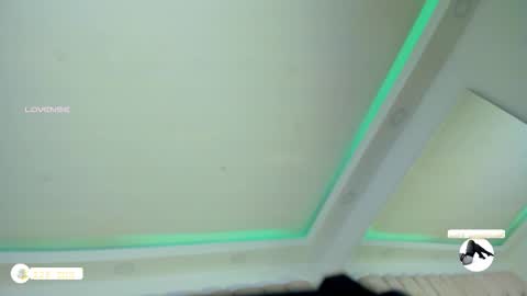 Snapshot of charlotte_line chatting on October 10, 7:19 pm charlotte_line online show from October 10, 7:19 pm