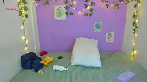 Snapshot of charlotte_queeen chatting on January 16, 1:16 am Charlotte online show from January 16, 1:16 am