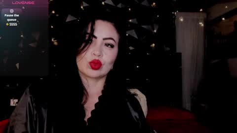 Snapshot of charlottemeyerr chatting on December 3, 9:50 pm charlot online show from December 3, 9:50 pm