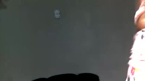 charlottequeen_21 online show from April 16, 1:28 am