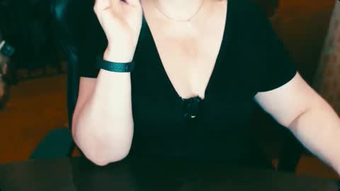 CharlotteXTasty online show from November 27, 12:57 pm