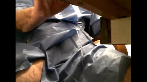 Snapshot of charly052 chatting on December 4, 5:38 pm charly052 online show from December 4, 5:38 pm