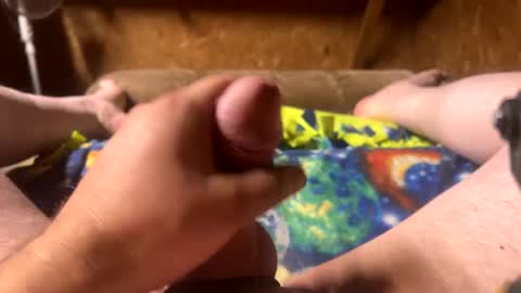 Snapshot of chasepeewee2 chatting on December 17, 1:39 am chasepeewee2 online show from December 17, 1:39 am